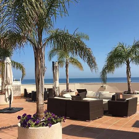 Cosmo Beach Marbella Apartment Estepona